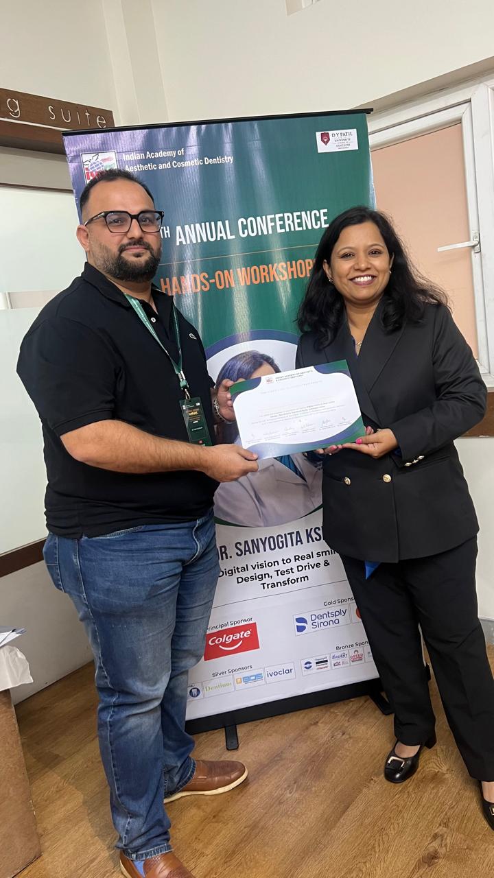 Dr. Mohit Bodhwani at an IAACD hands-on workshop